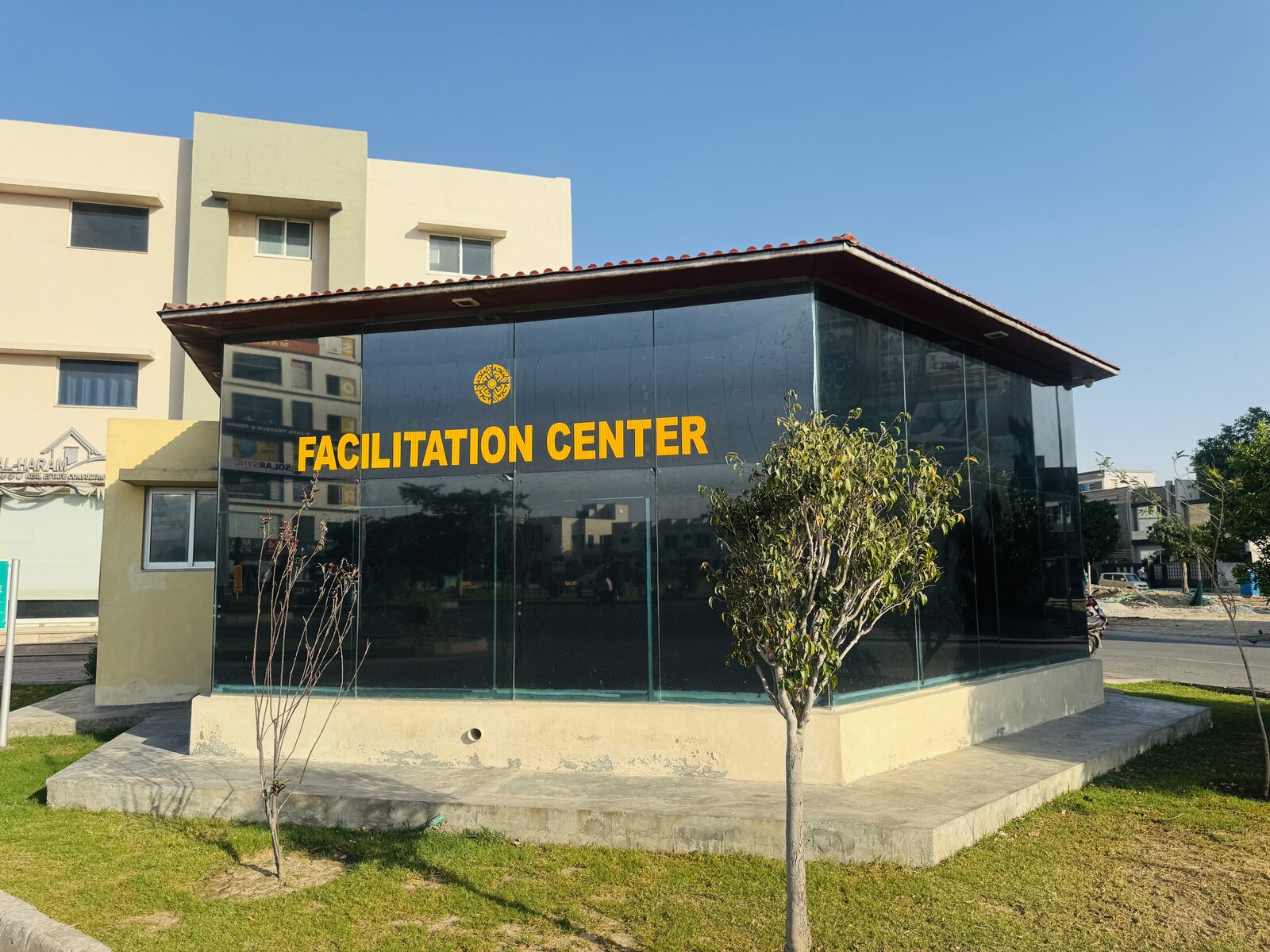 Facilitation Center Glass Facade